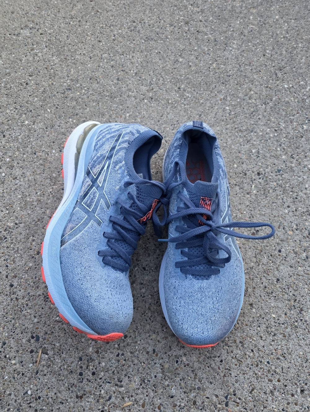 ASICS Women's Gel-Kayano 28 Women Size 9